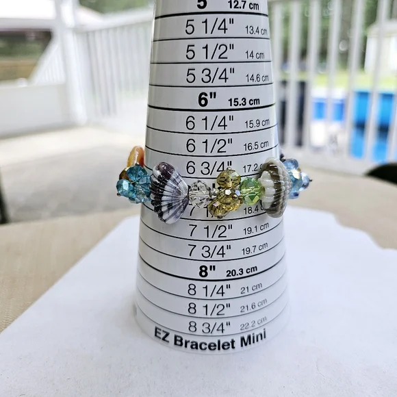 Glass Bead Seashell Bracelet Stretchy - Picture 14 of 15
